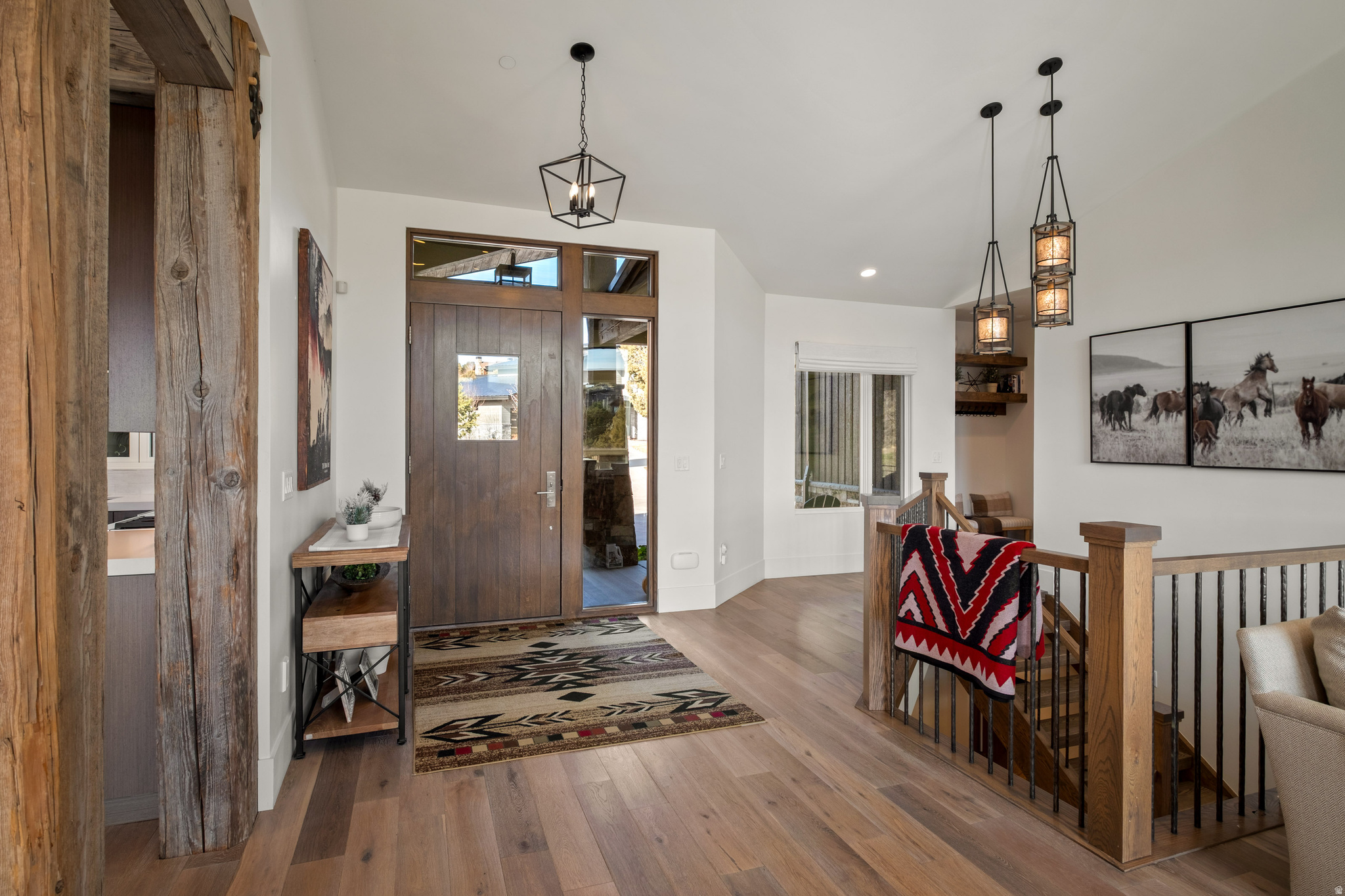 RED LEDGES - Residential