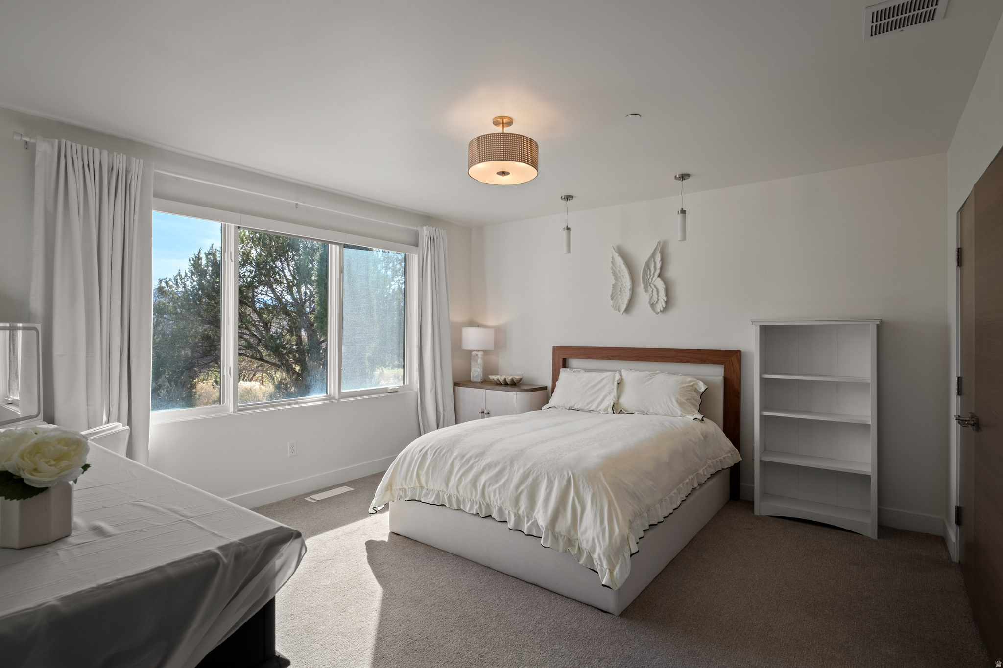 RED LEDGES - Residential