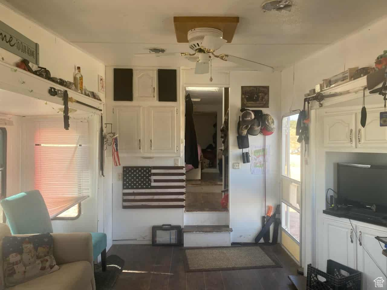 BUCKHORN MESA - Residential