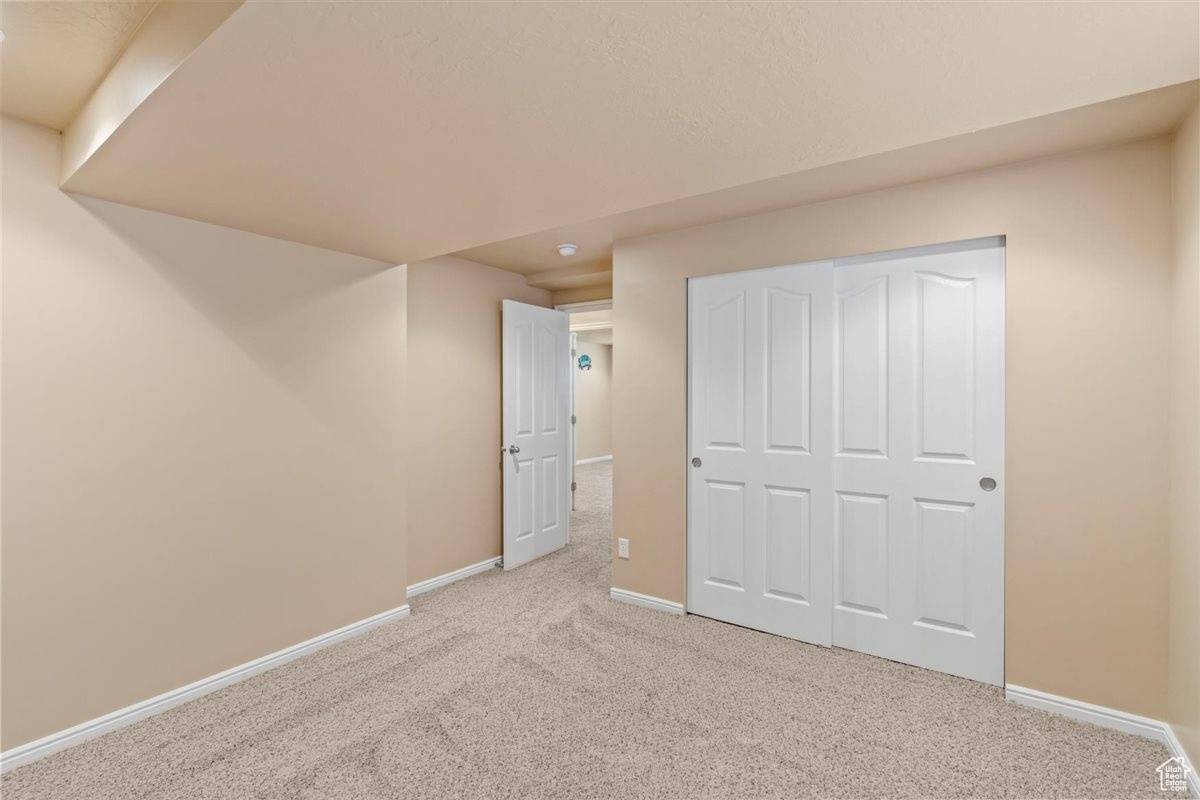 4546 W Copper Pot Ln, West Jordan, Utah image 45