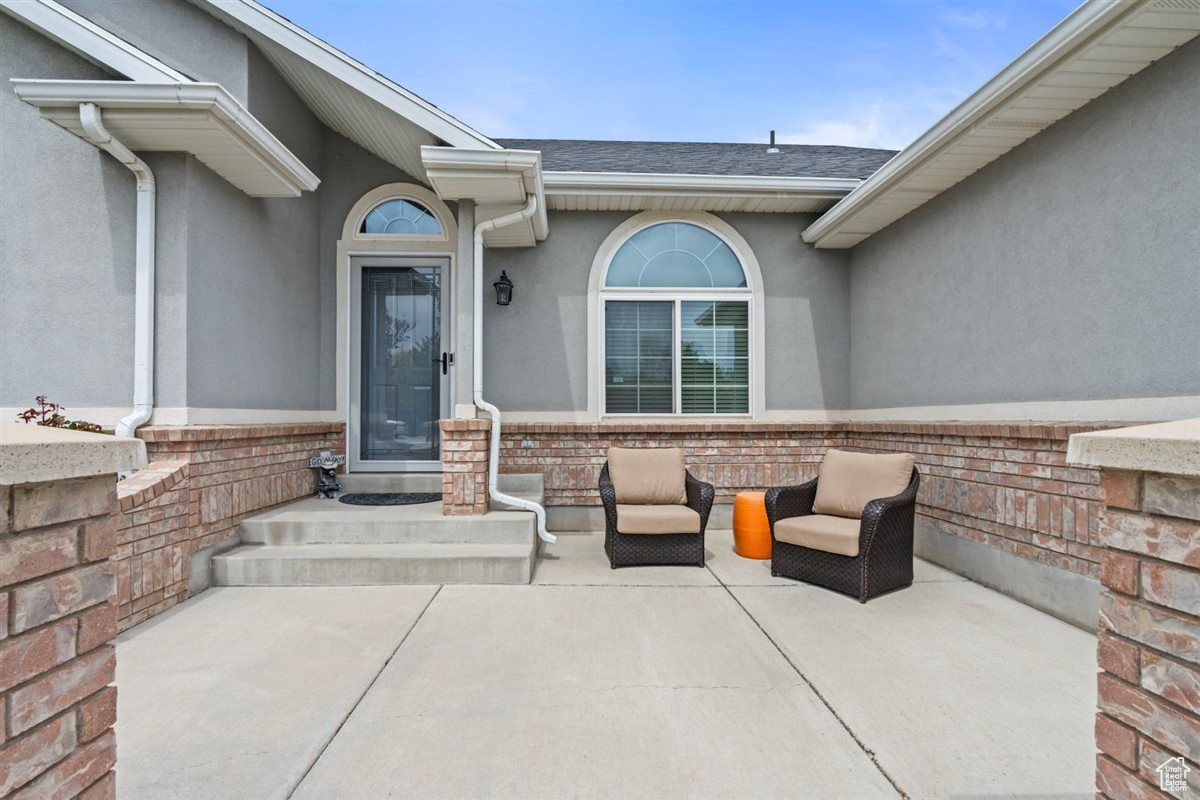 4546 W Copper Pot Ln, West Jordan, Utah image 6
