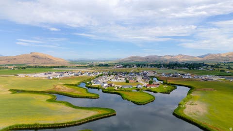 Tiny photo for 85 E LEGACY DR, Franklin, ID 83237 (MLS # 2169902)