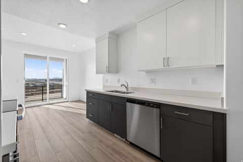 Tiny photo for 6817 W HEART ROCK LN S #292, Herriman, UT 84096 (MLS # 2141506)