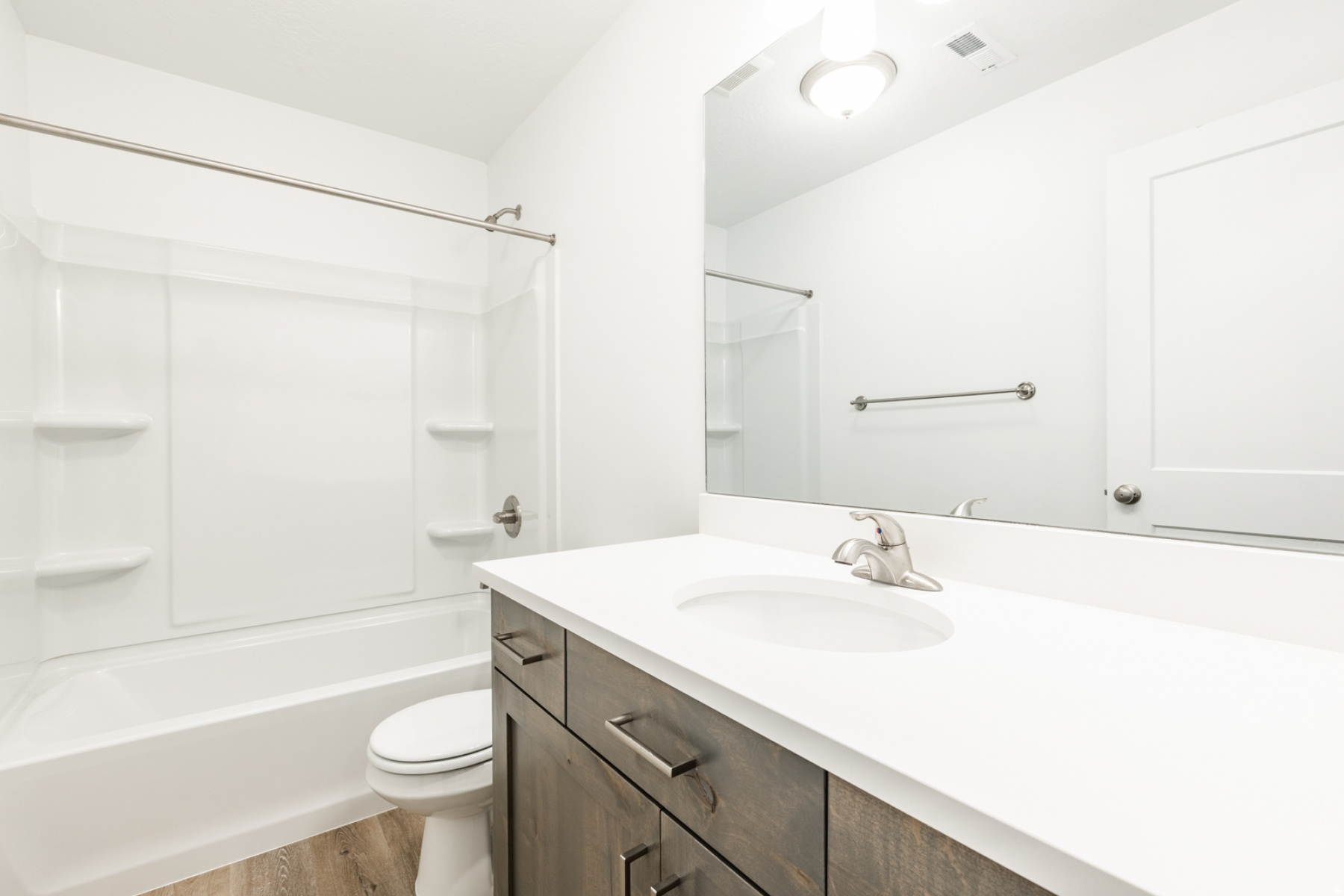 5TH AND ORCHARD - Residential