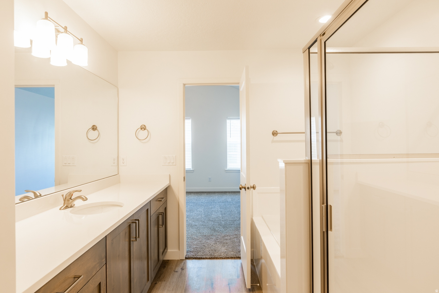 5TH AND ORCHARD - Residential