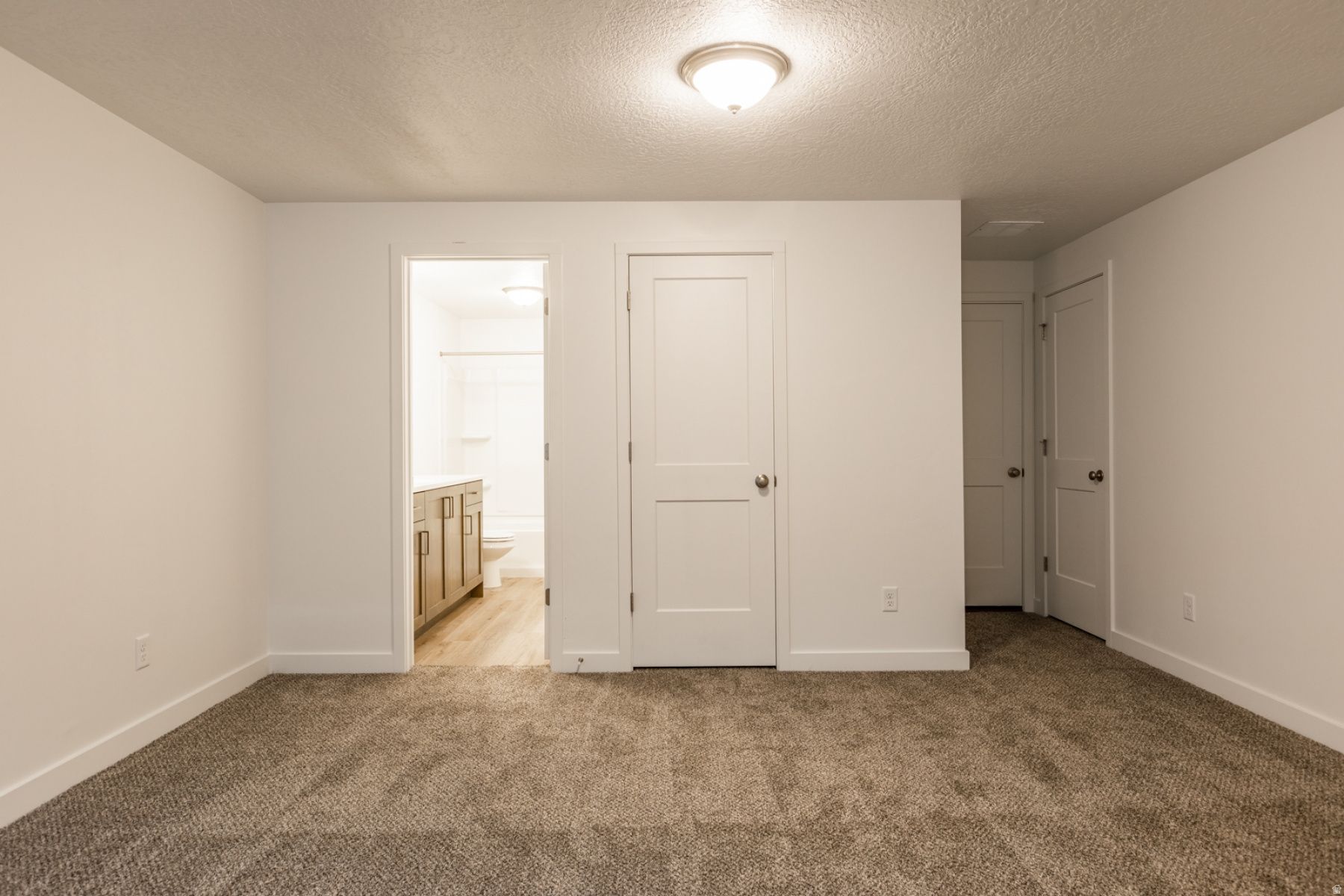 5TH AND ORCHARD - Residential