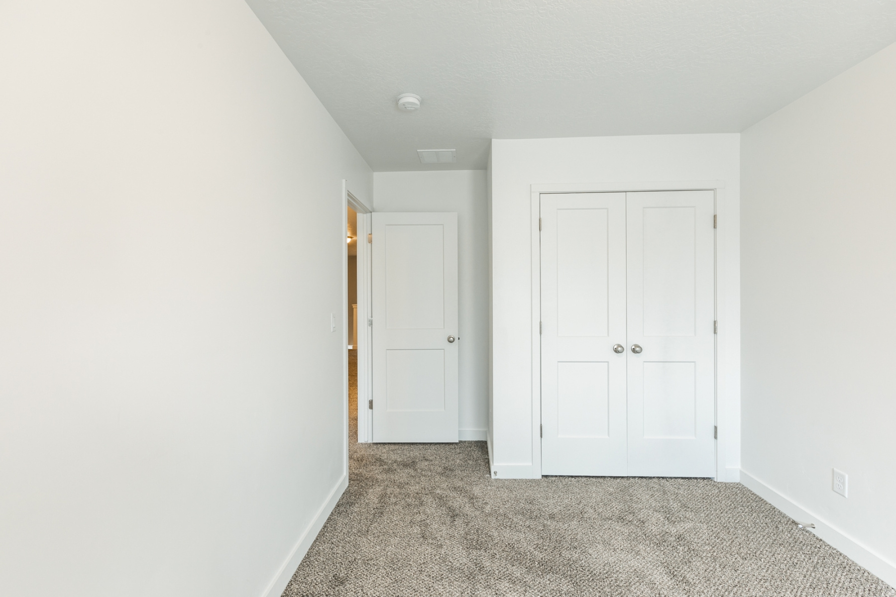 5TH AND ORCHARD - Residential