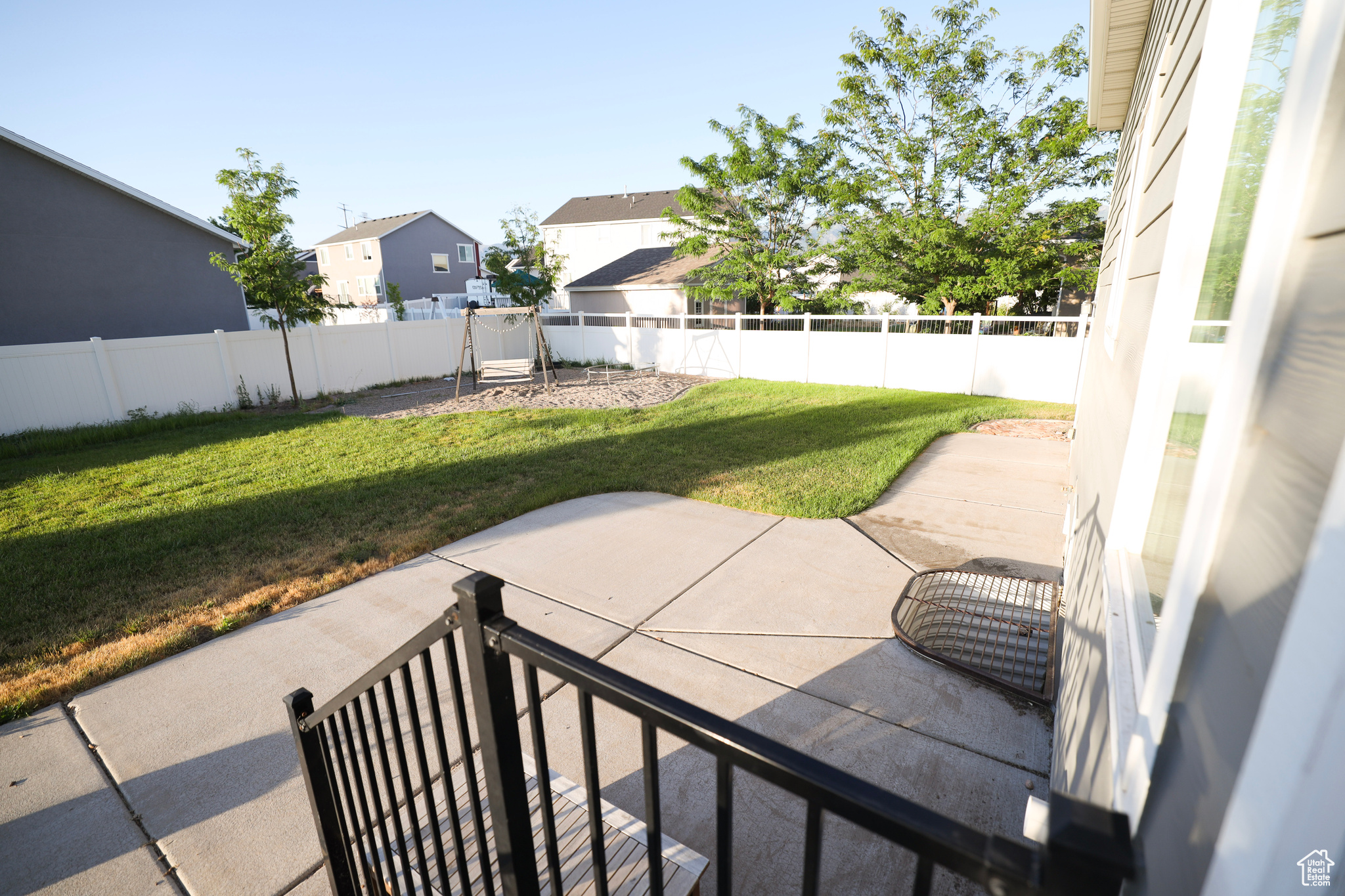 EVERGREEN FARMS - Residential