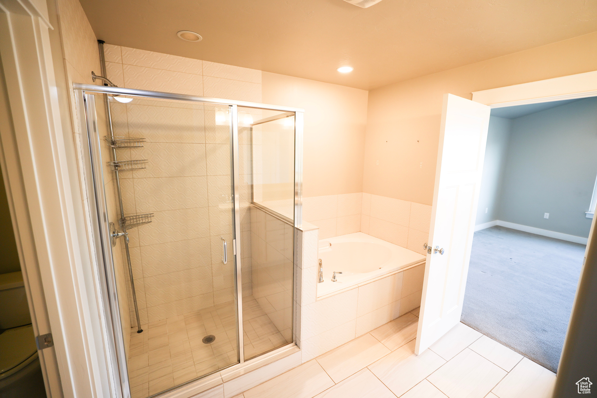 EVERGREEN FARMS - Residential