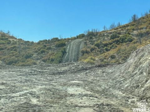 Photo of 4 D THUNDER-CLOUD CIR #D4-5, Indianola, UT 84629 (MLS # 2068392)