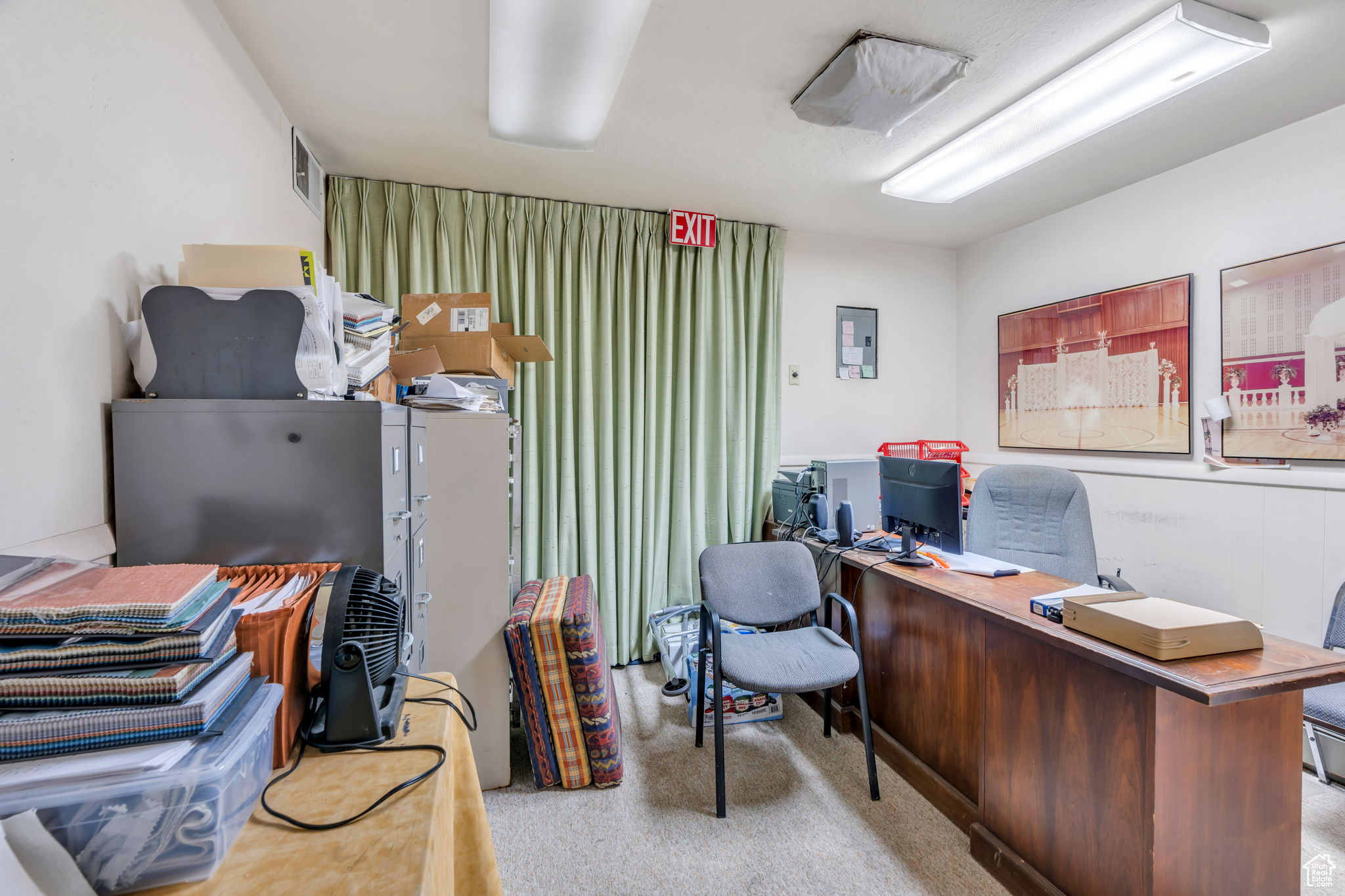 PARK - Commercial Sale