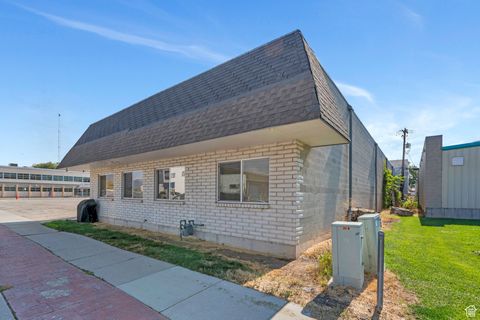 Tiny photo for 17 W SUNSET AVE, South Salt Lake, UT 84115 (MLS # 2116613)