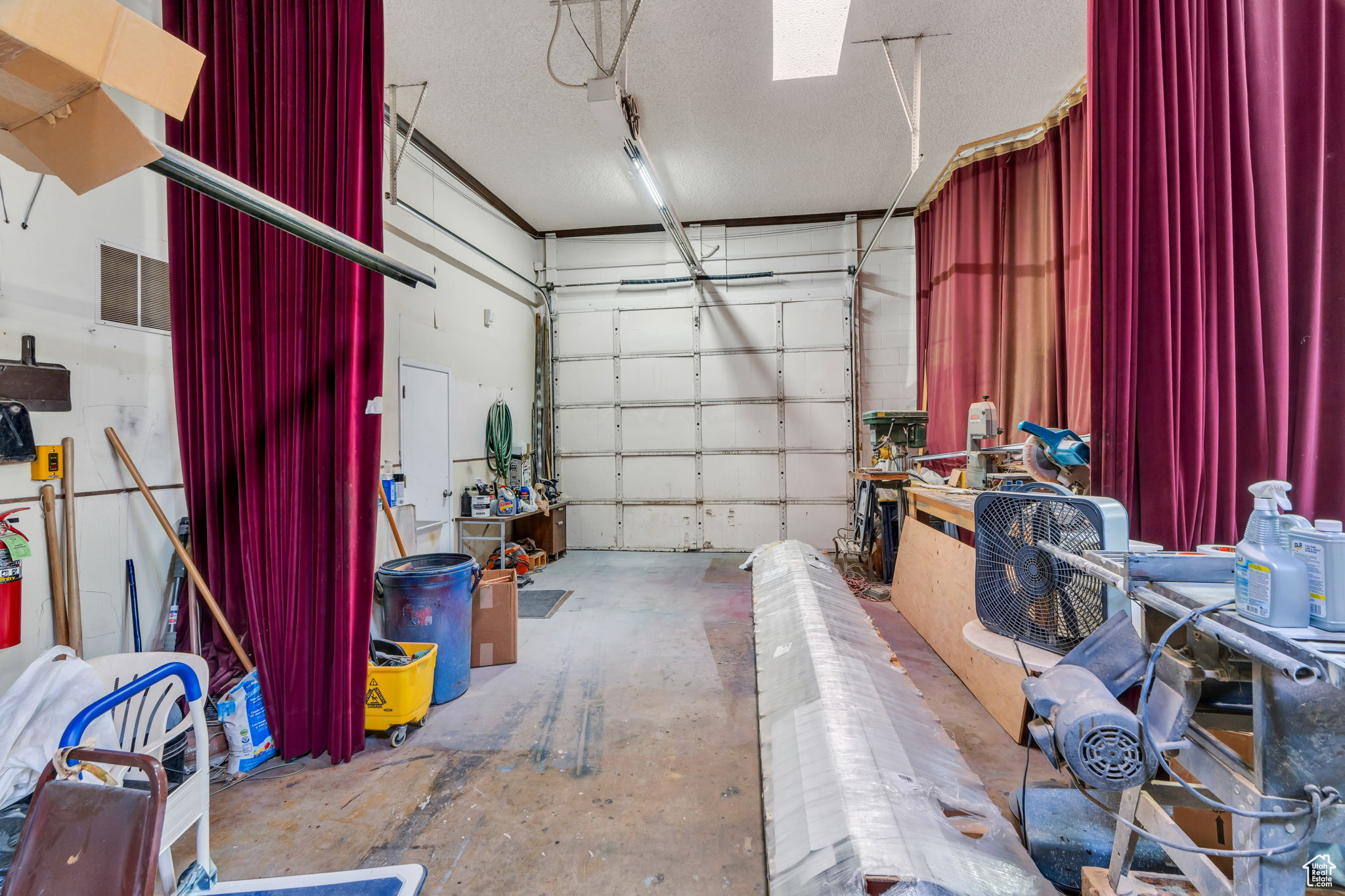 PARK - Commercial Sale