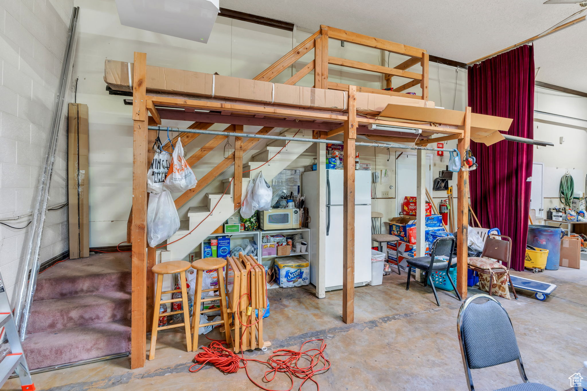 PARK - Commercial Sale