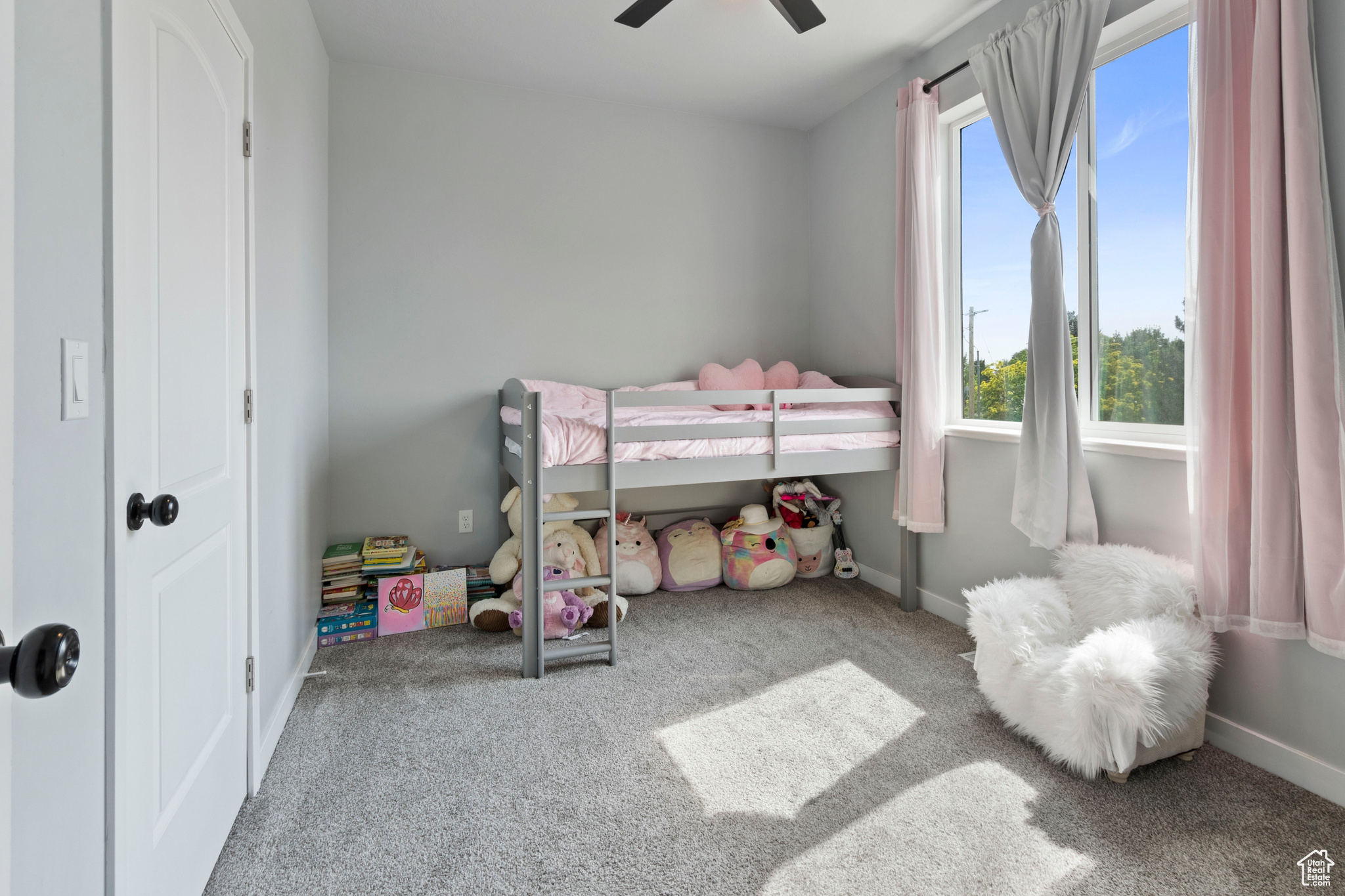 LINCOLN TOWNHOMES - Residential