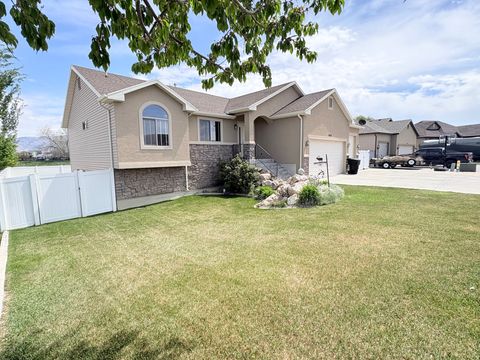 Tiny photo for 3038 N 3325 MDW W, Plain City, UT 84404 (MLS # 2153502)