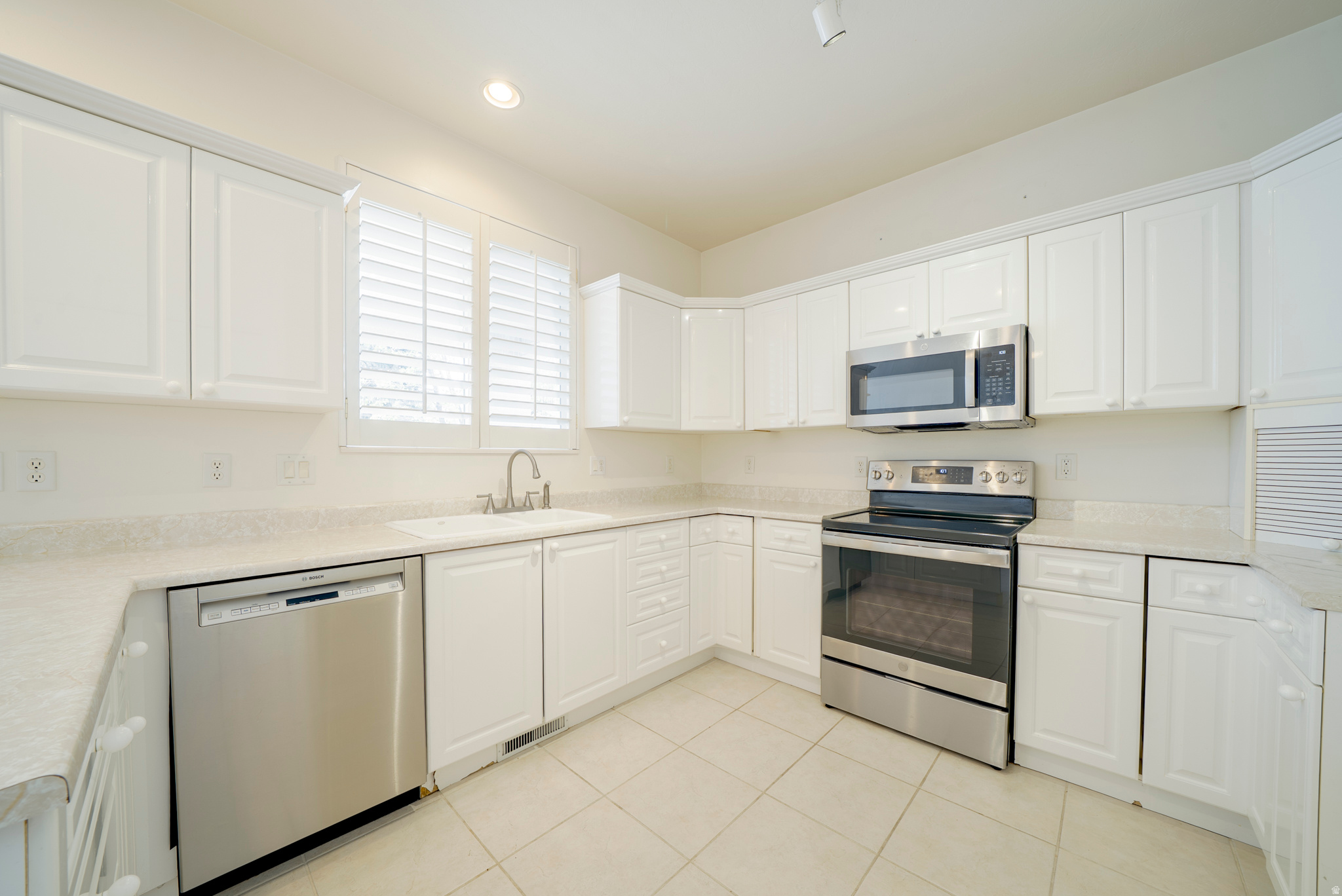 VILLAGE PUD - Residential