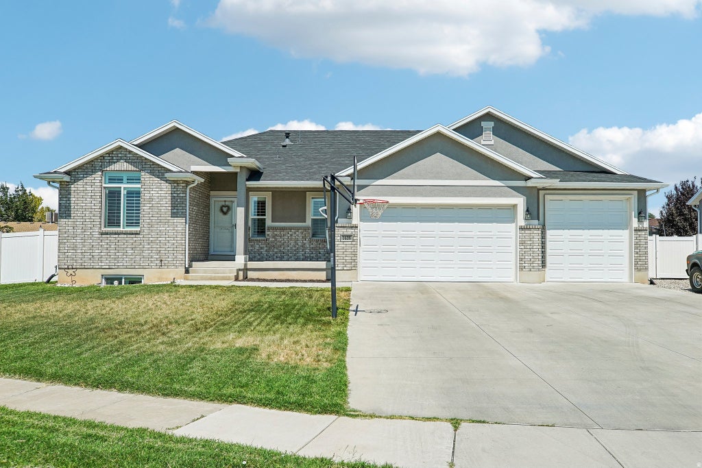 Photo of 1438 W 2535 N, Clinton, UT 84015 (MLS # 2176835)