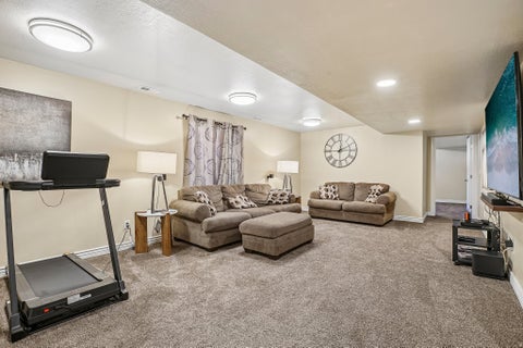 Tiny photo for 1438 W 2535 N, Clinton, UT 84015 (MLS # 2176835)