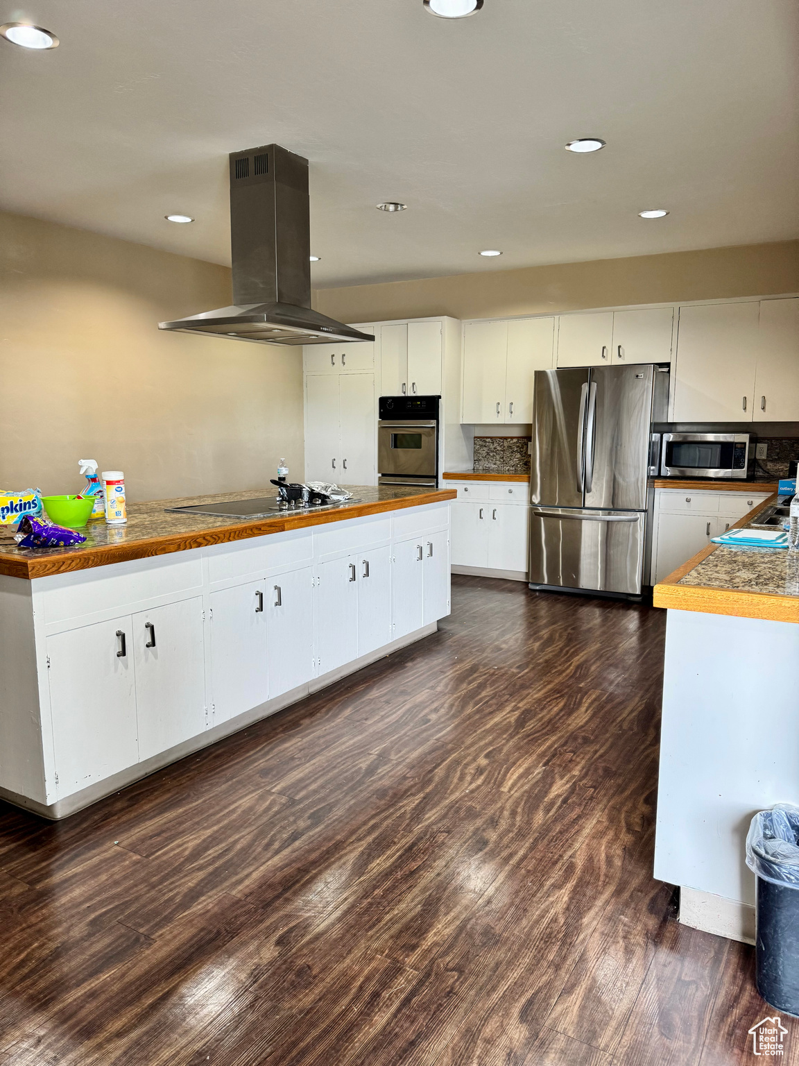 MOUNTAIN VIEW - Residential