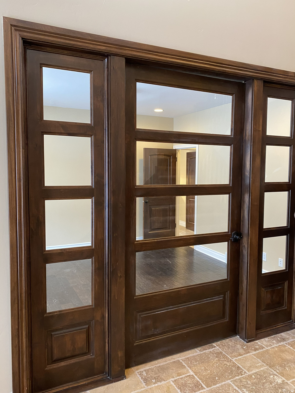 WOODLAND HILLS - Residential