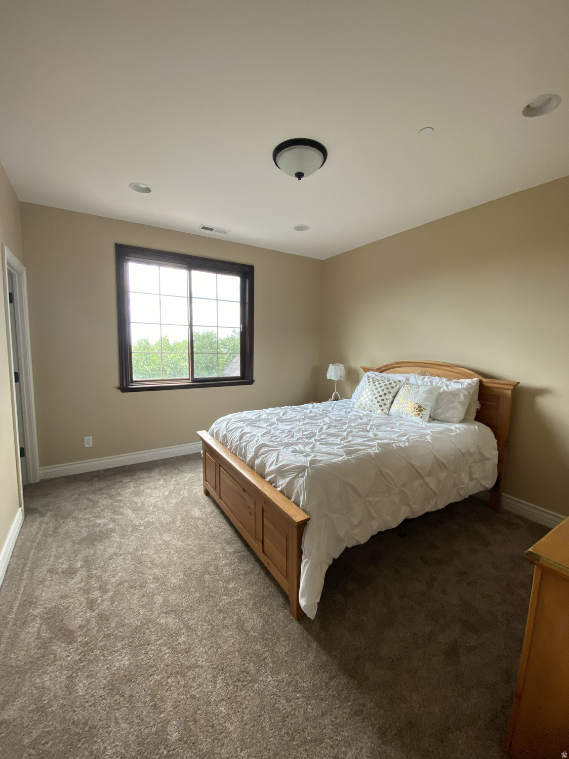 WOODLAND HILLS - Residential
