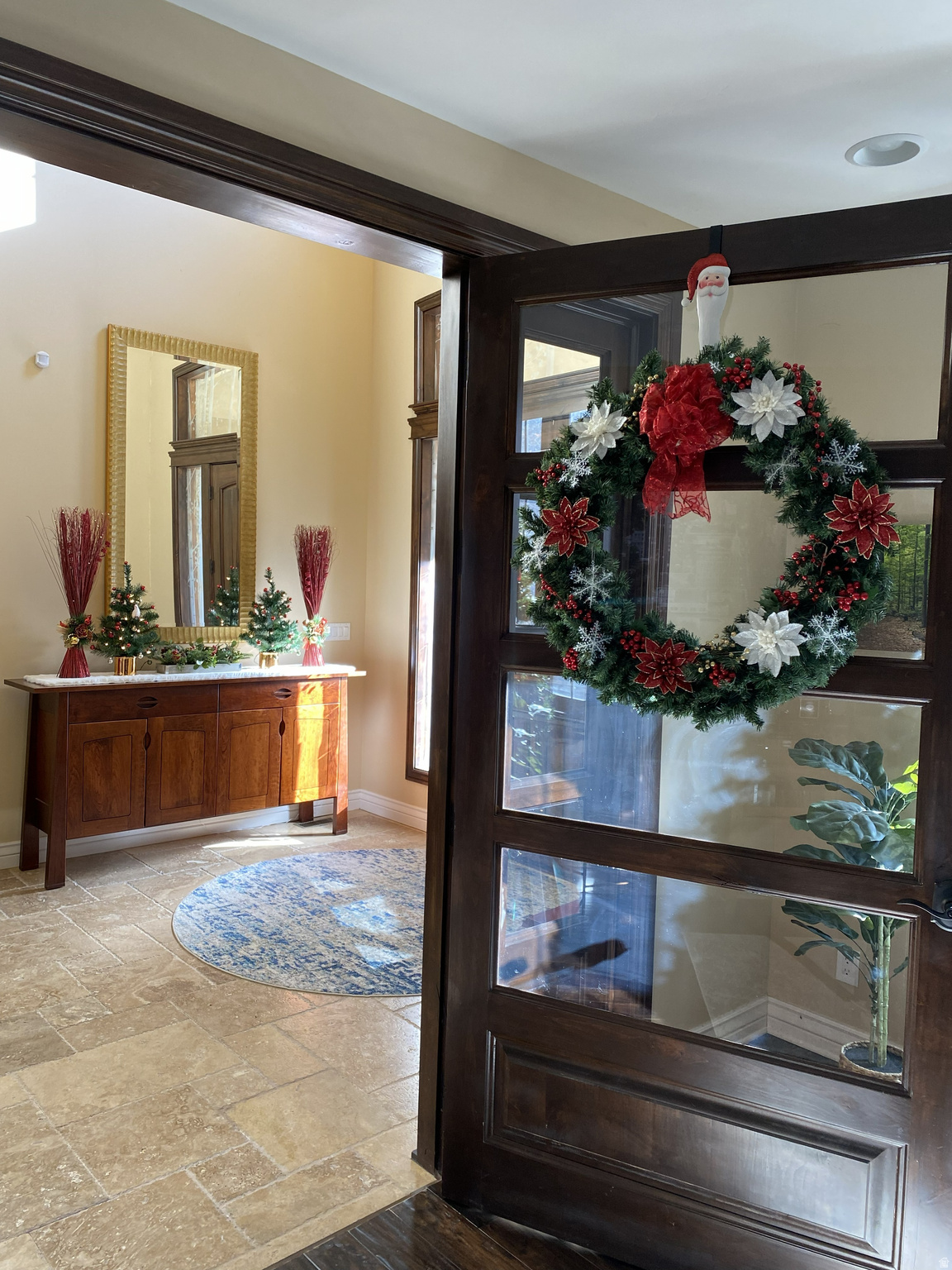 WOODLAND HILLS - Residential