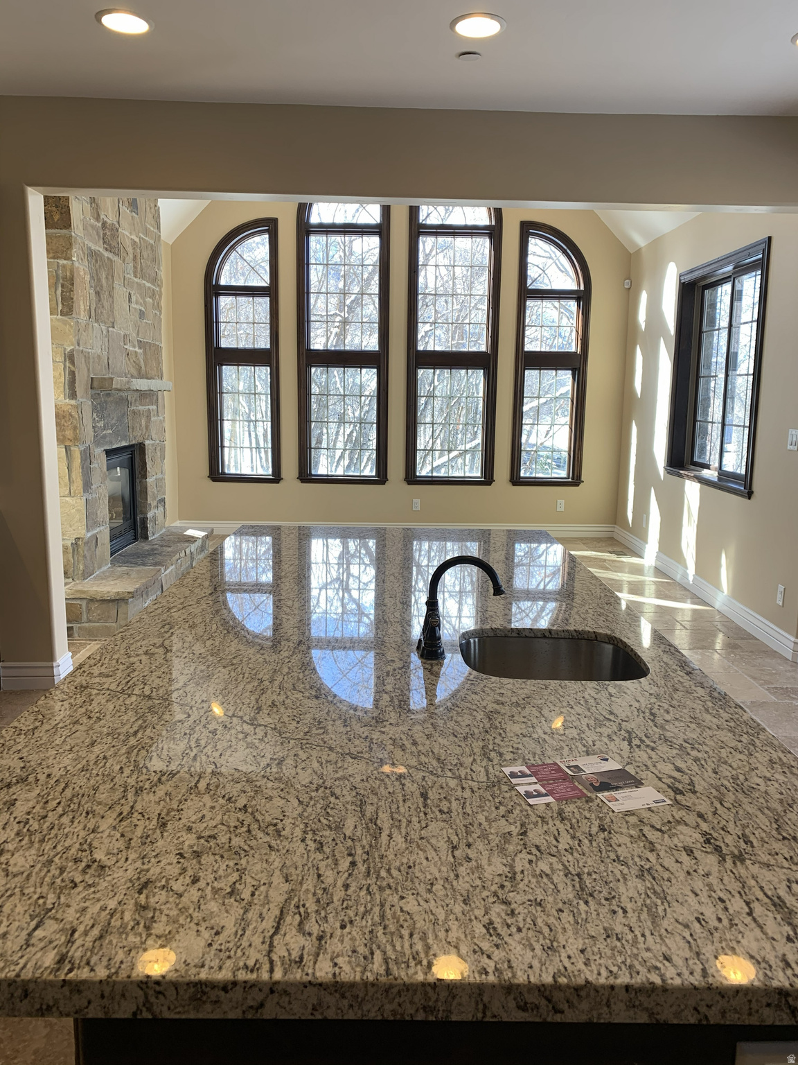 WOODLAND HILLS - Residential