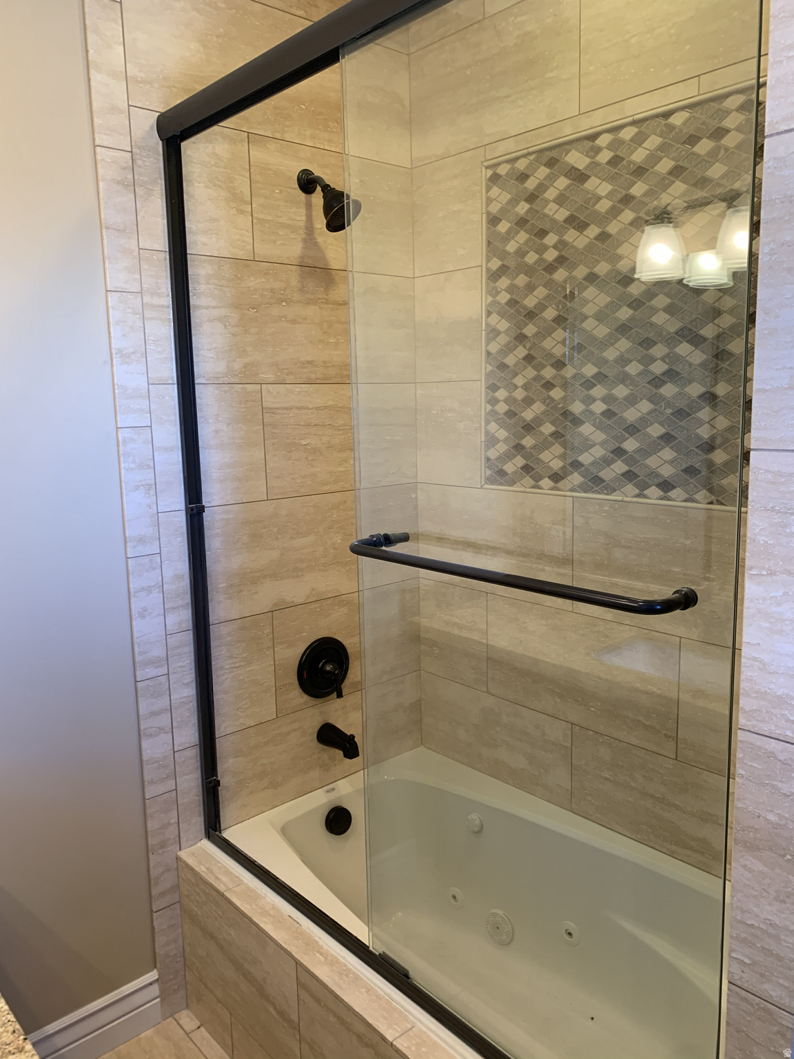 WOODLAND HILLS - Residential