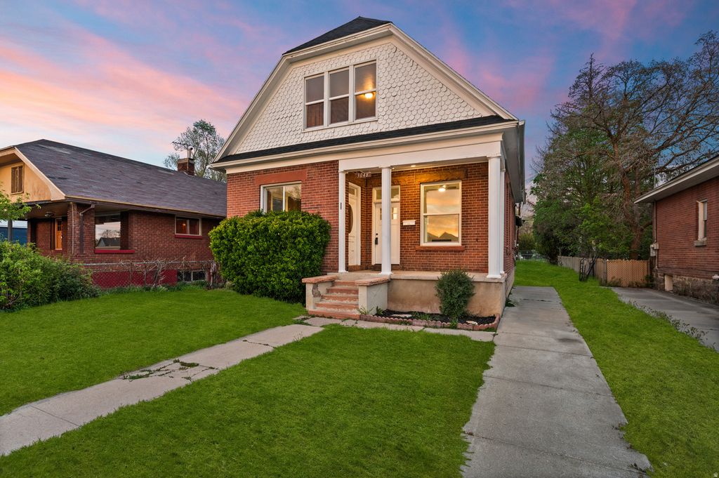 Photo of 3048 OGDEN AVE, Ogden, UT 84401 (MLS # 2152829)