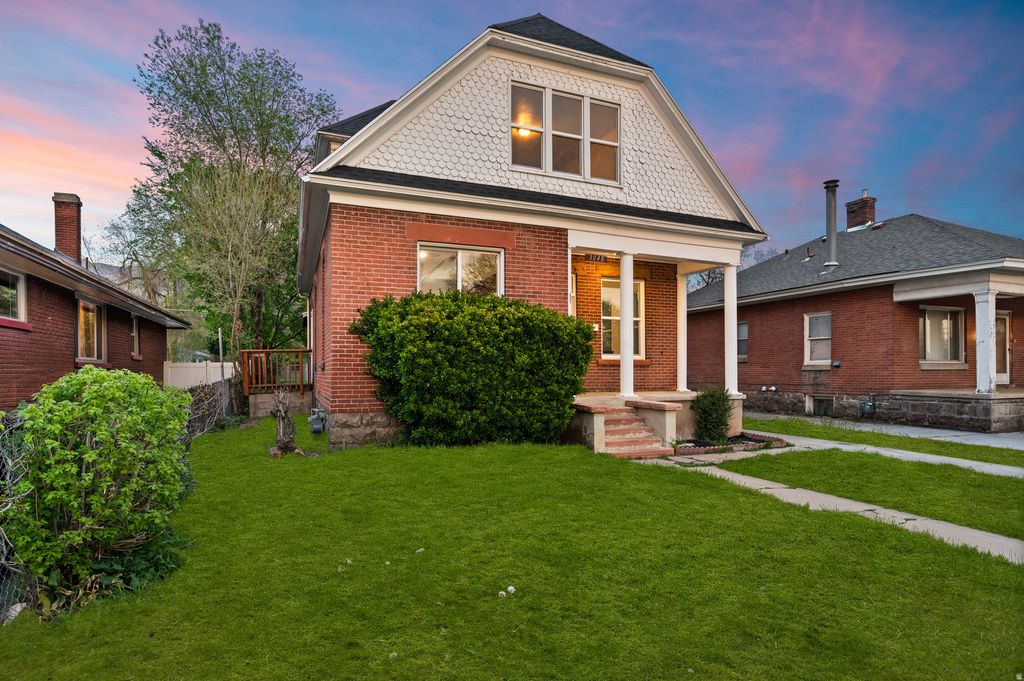 Photo of 3048 OGDEN AVE, Ogden, UT 84401 (MLS # 2152829)