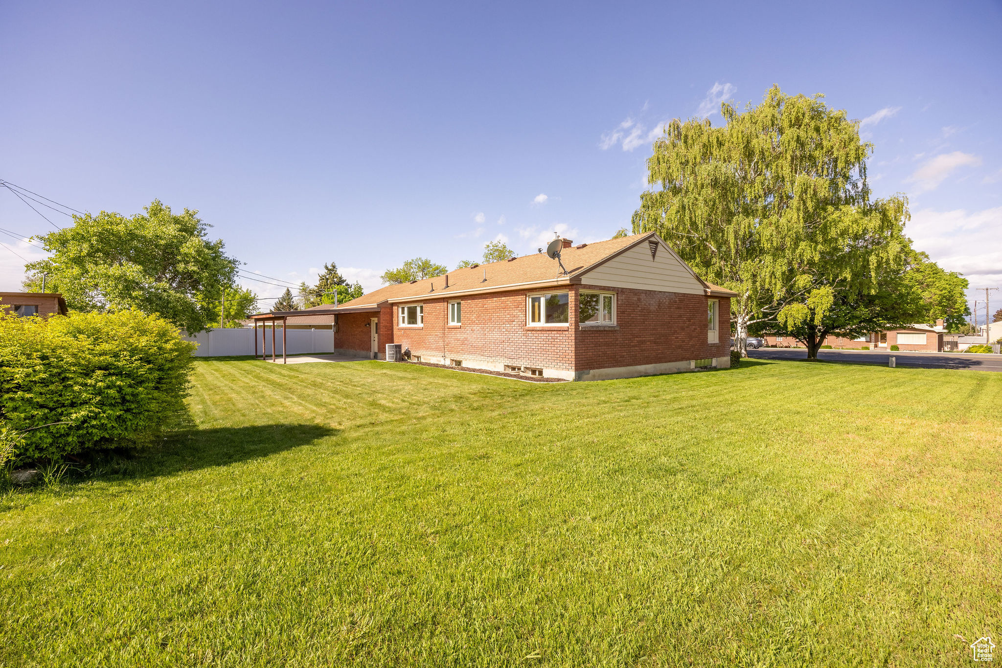 502 N Main St, Smithfield, Utah image 37