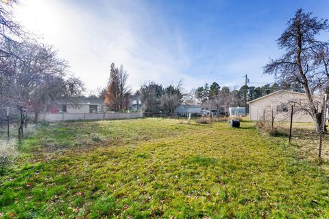 Tiny photo for 2225 E FARDOWN AVE, Holladay, UT 84121 (MLS # 2126686)