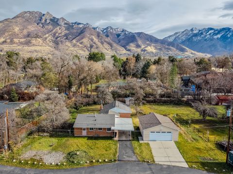 Photo of 2225 E FARDOWN AVE, Holladay, UT 84121 (MLS # 2126686)