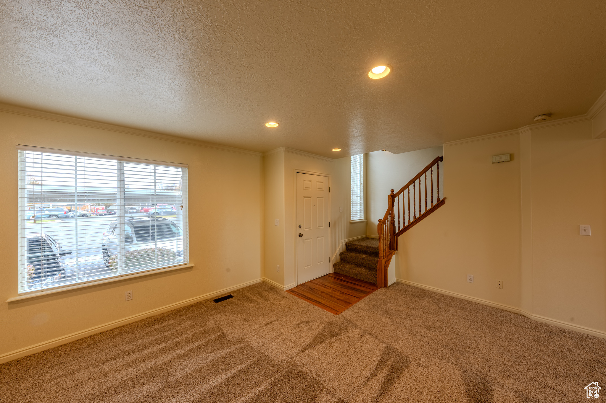 3019 W Davencourt Loop, Lehi, Utah image 3