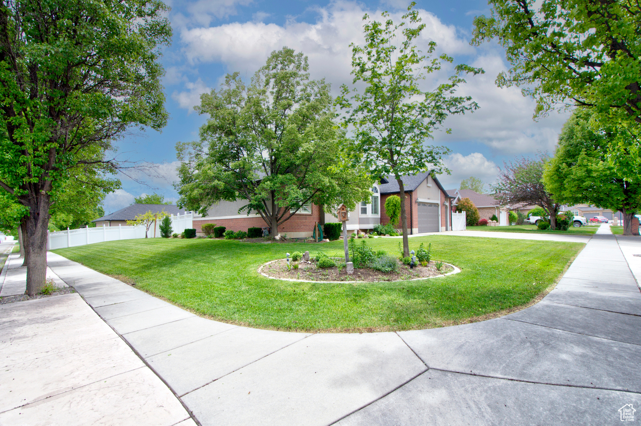 10039 S Bingham Miner Ct, South Jordan, Utah image 4
