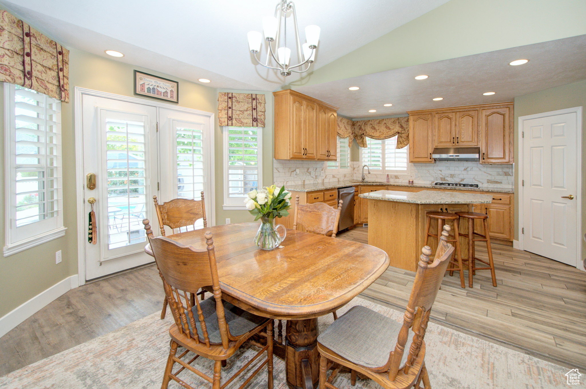 10039 S Bingham Miner Ct, South Jordan, Utah image 10