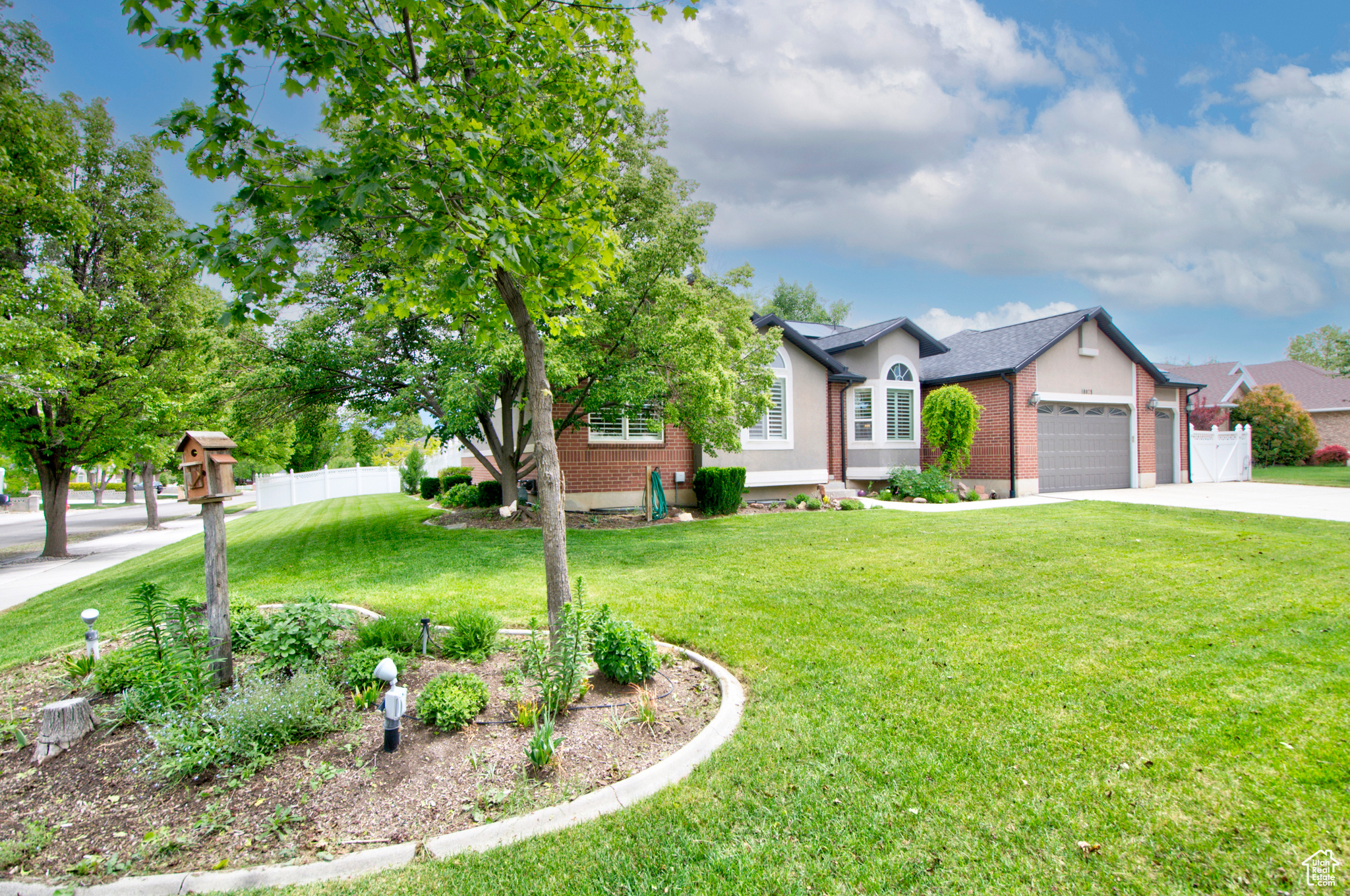10039 S Bingham Miner Ct, South Jordan, Utah image 3