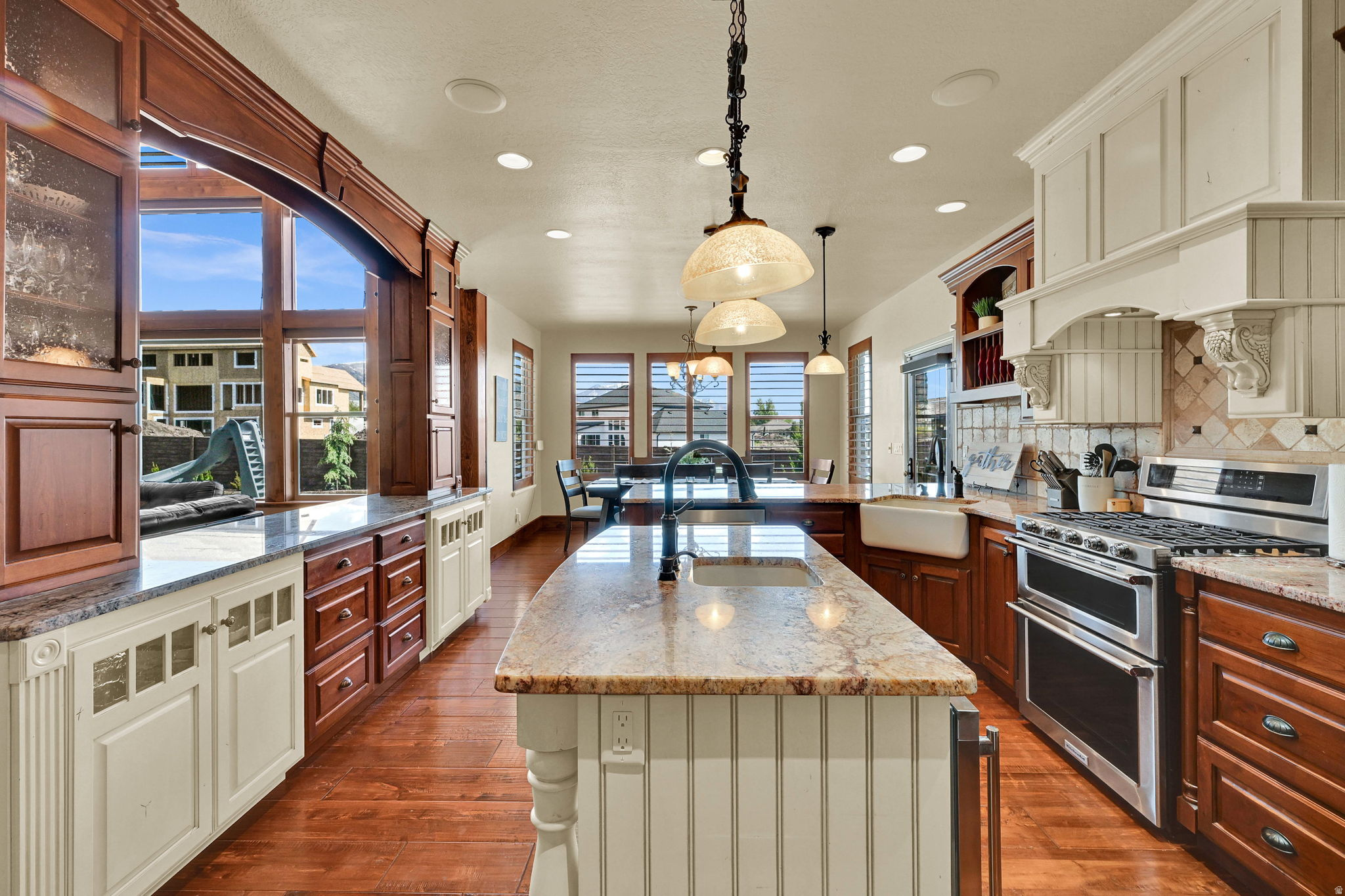 JACOB'S MILL - Residential