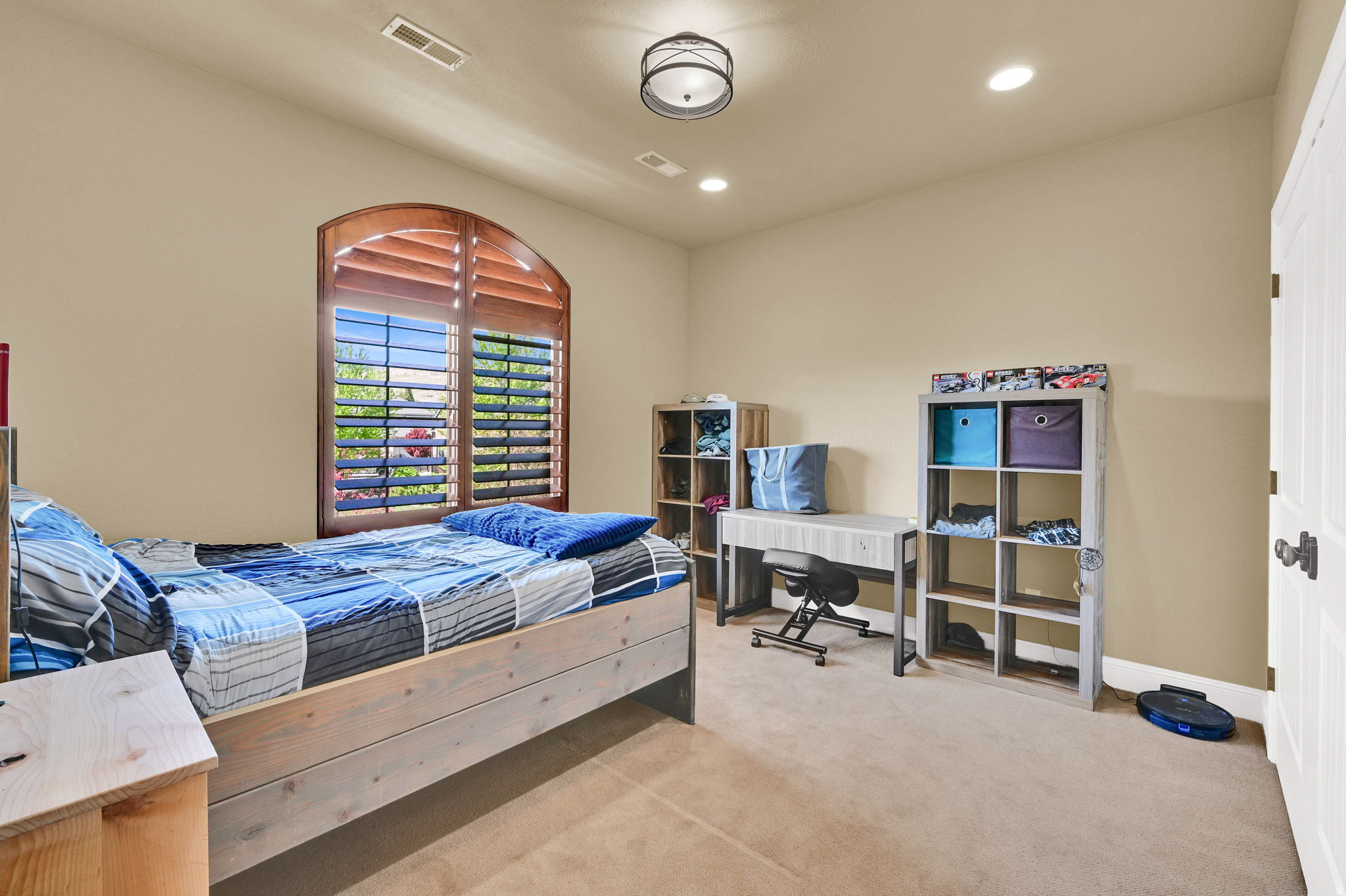 JACOB'S MILL - Residential