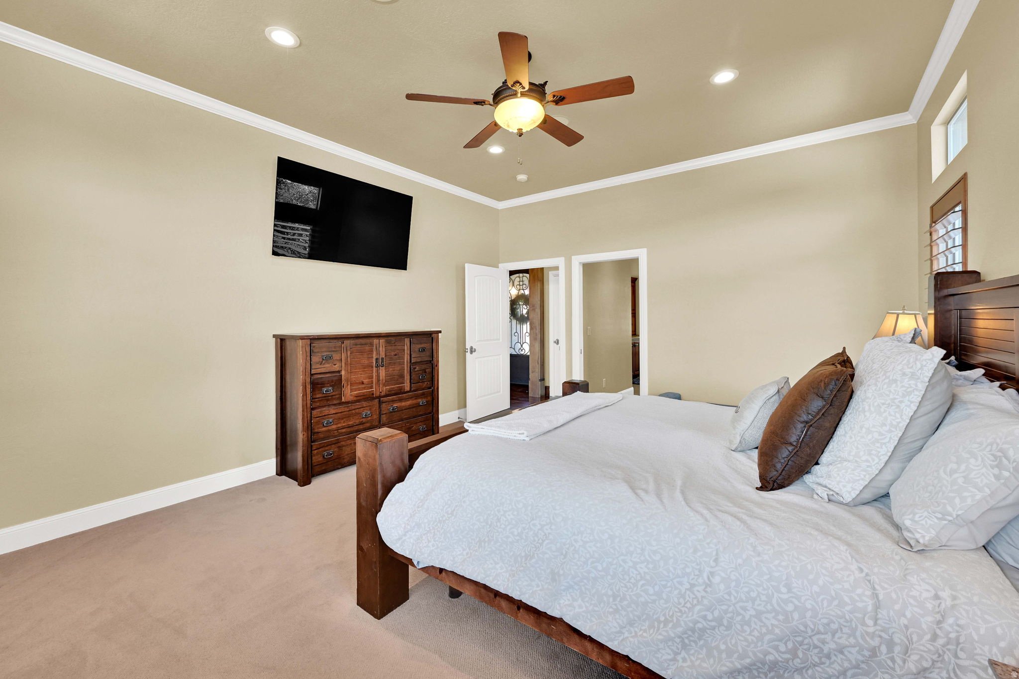 JACOB'S MILL - Residential