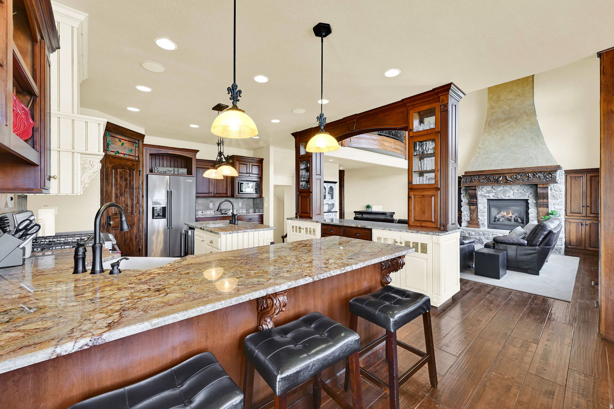 JACOB'S MILL - Residential