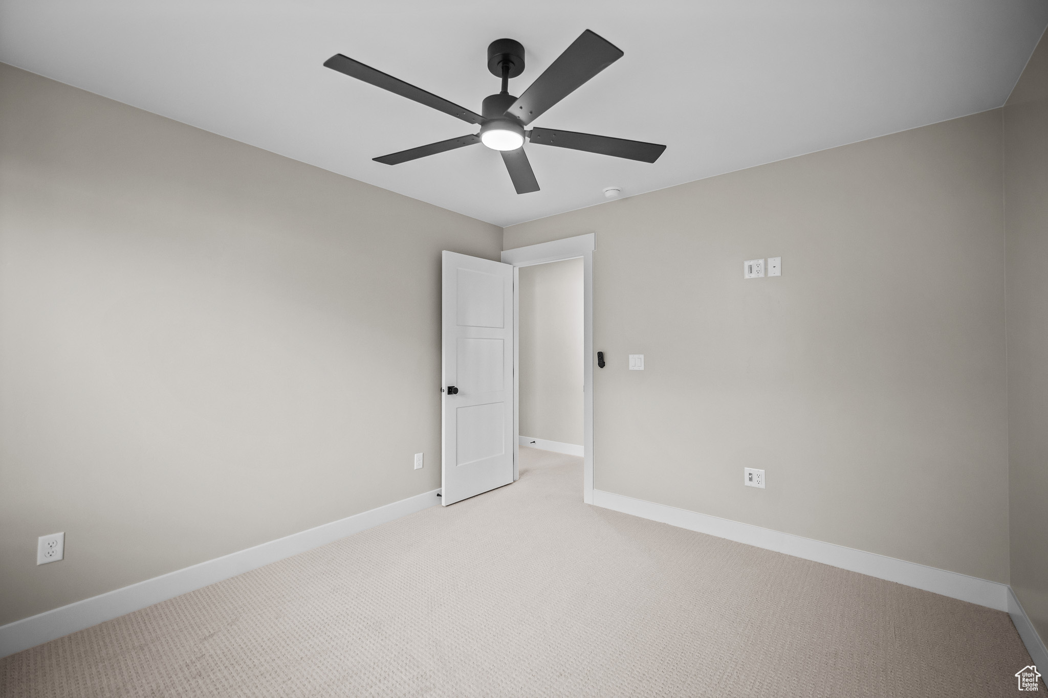 HURRICANE HOLLOW - Residential