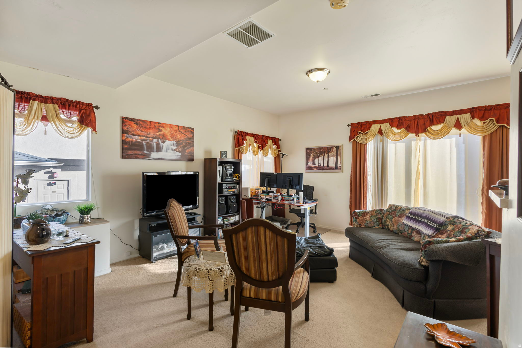 IVY SPRINGS CONDOMINIUM PHASE 12 - Residential