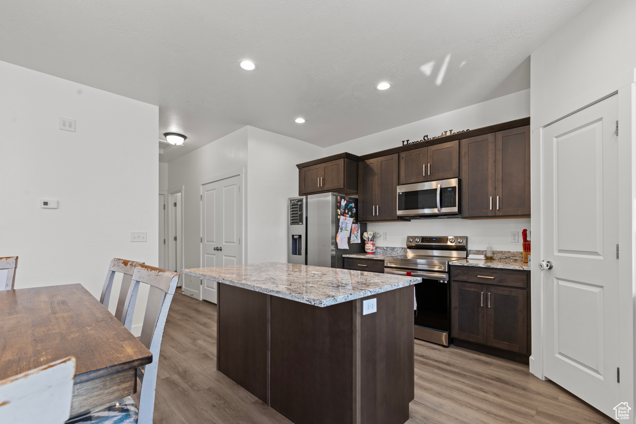 ASPEN RIDGES - Residential