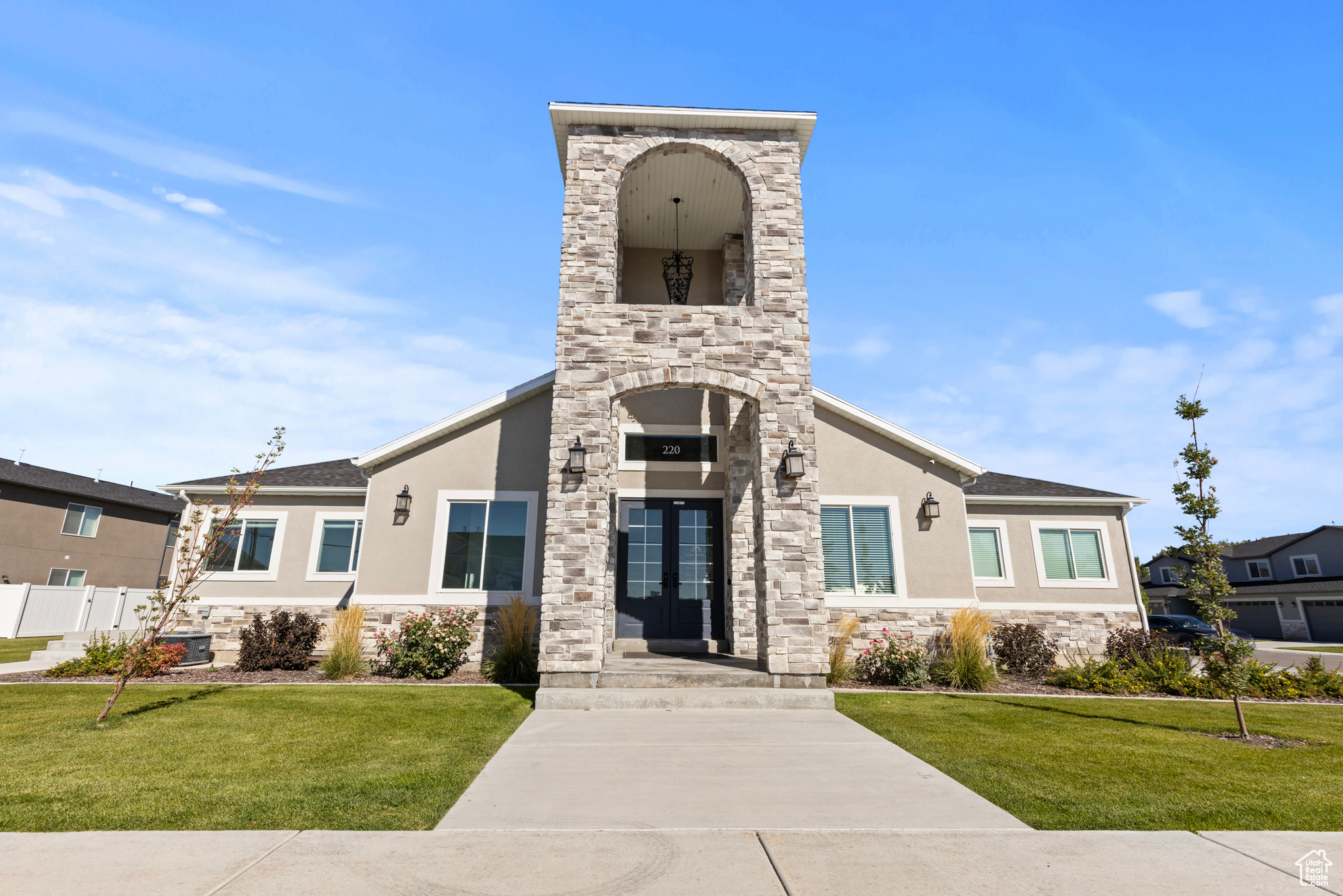 ASPEN RIDGES - Residential