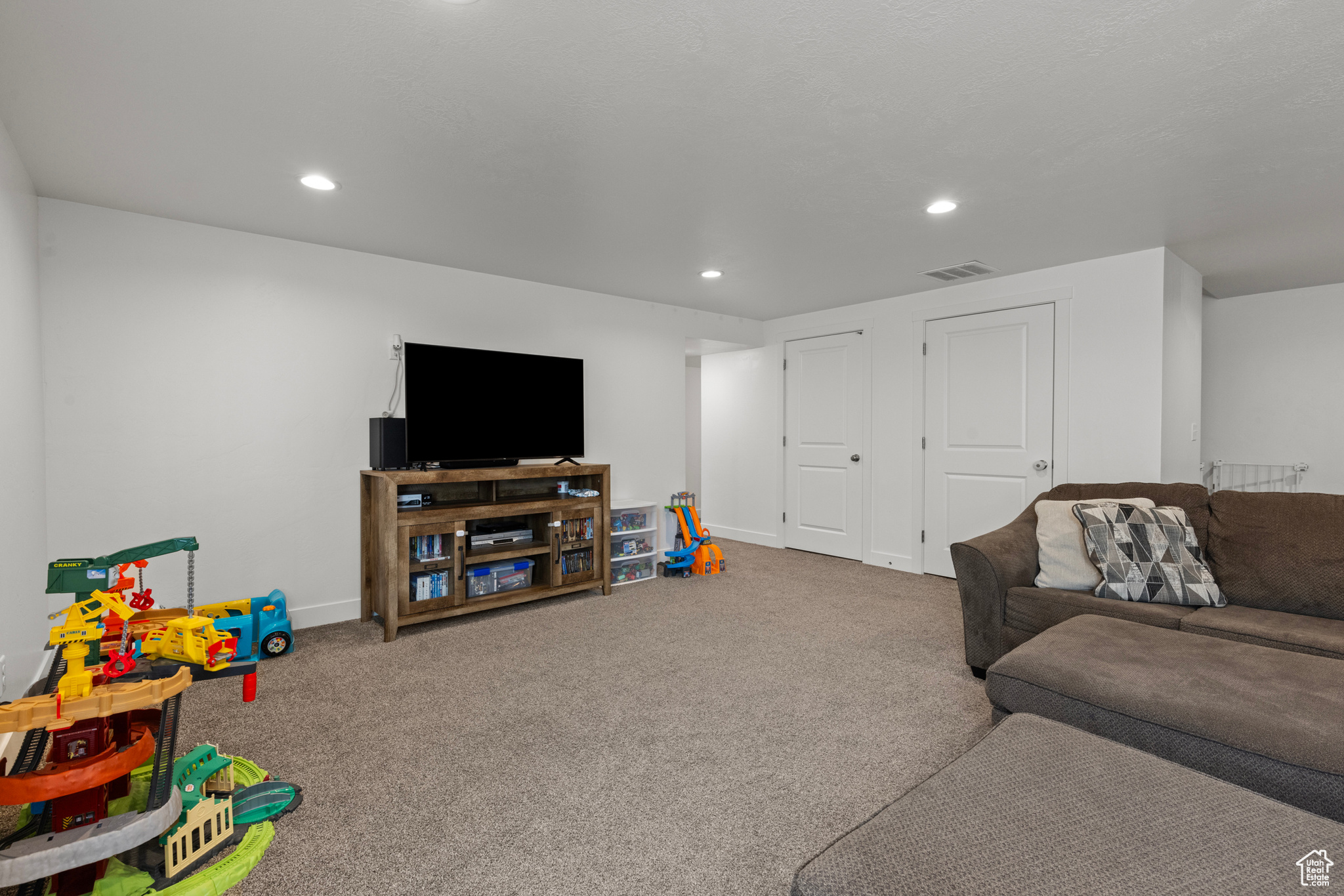 ASPEN RIDGES - Residential