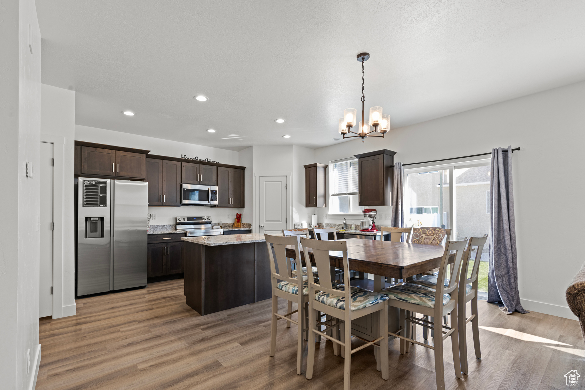 ASPEN RIDGES - Residential