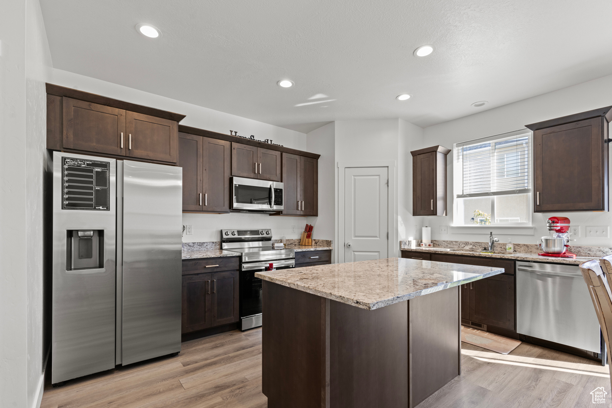 ASPEN RIDGES - Residential