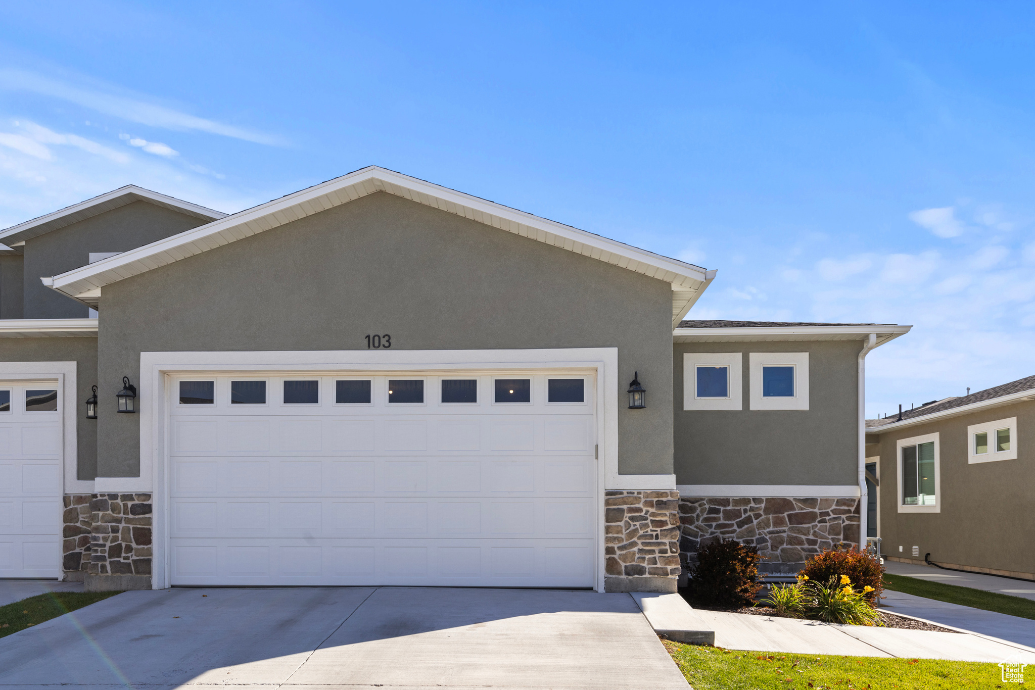 ASPEN RIDGES - Residential